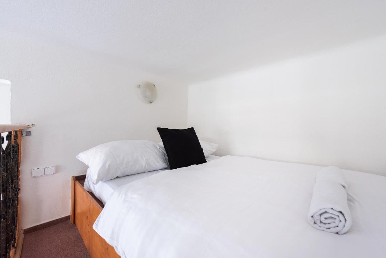 Budget Reznicka Apartamento *